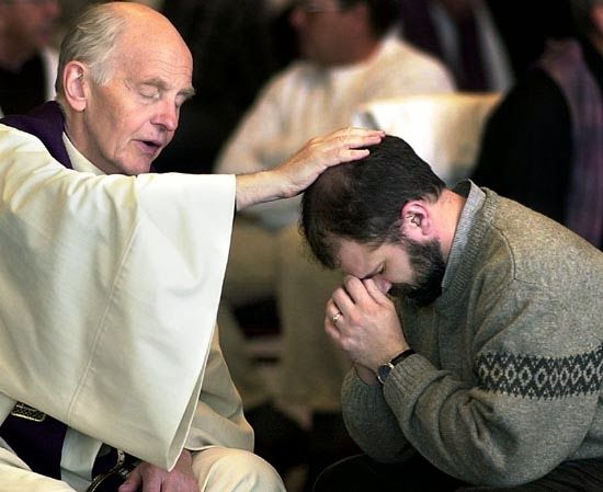 A EVOLUÇÃO HISTÓRICA DO SACRAMENTO DA CONFISSÃO ECLESIÁSTICA